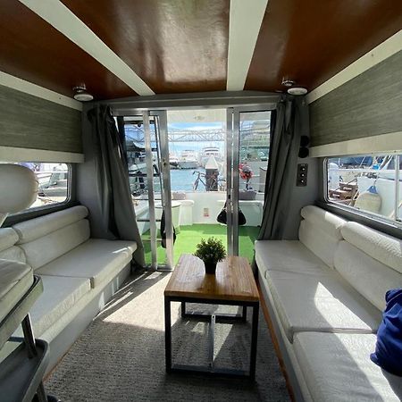 Yach Boat Hotel Barcelona Ngoại thất bức ảnh